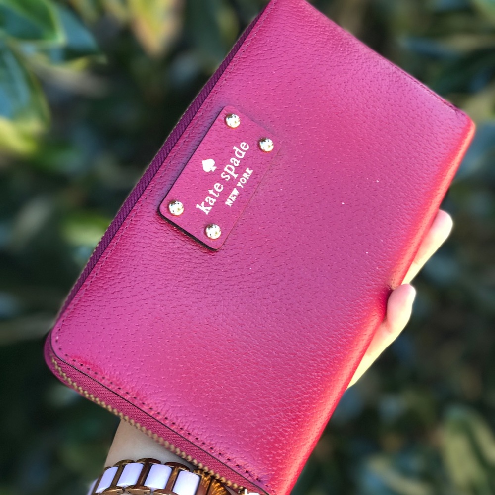 New Kate Spade leather zip long wallet Meelot - Picture 1 of 3